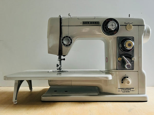 Can I Sew Knits With Just a Sewing Machine?