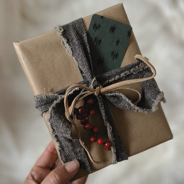 FREE "Design Your Own" Gift Tag Template