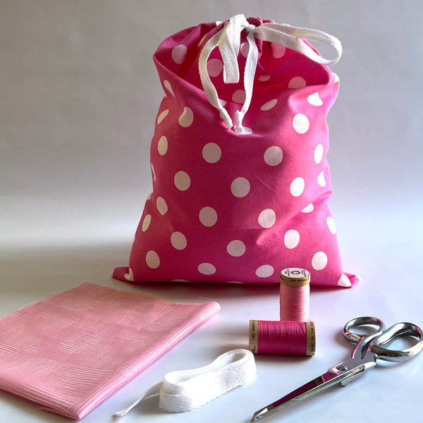 Quick + Easy: DIY Drawstring Bags